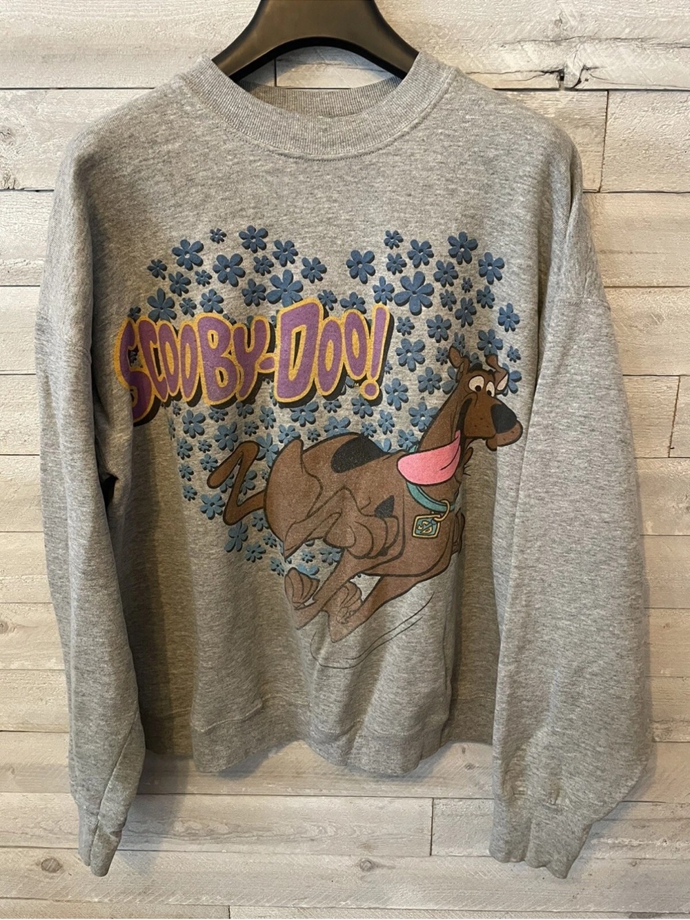 Vintage 1990s Cartoon Network Scooby Doo Sweatshirt Long Sleeve size large